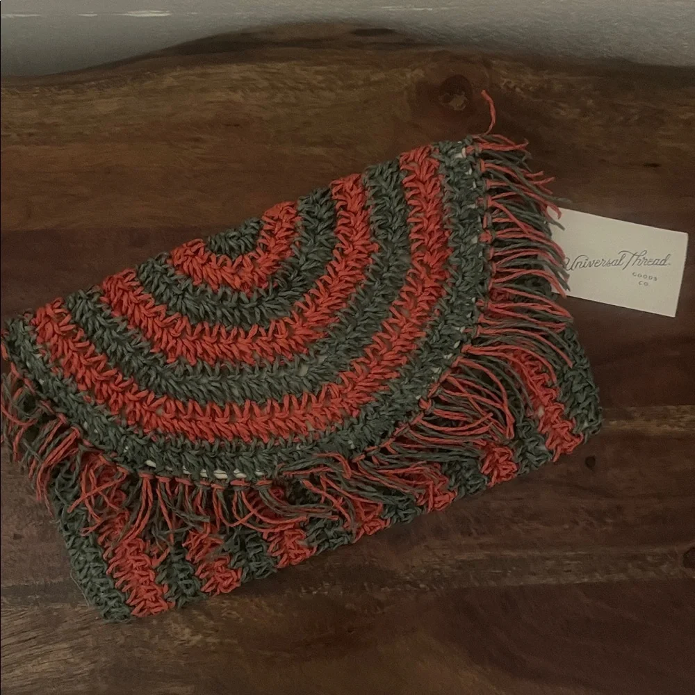 Universal Thread Boho Crochet Fringe Clutch NWT | Rust Olive S Festival Wristlet
